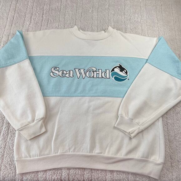 Pacific Playwear Tops - Pacific Playwear Sea World Vintage Sea World Sweatshirt women's size Large USA